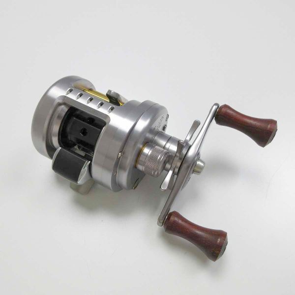 リール SHIMANO CALCUTTA CONQUEST 50DC Shimano 04 Calcutta Conquest 50S Shallow Spool RH